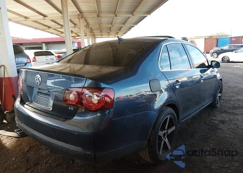 2008 Volkswagen Jetta Se/Sel из США, поврежденный, VIN 3VWRM71K38M071672